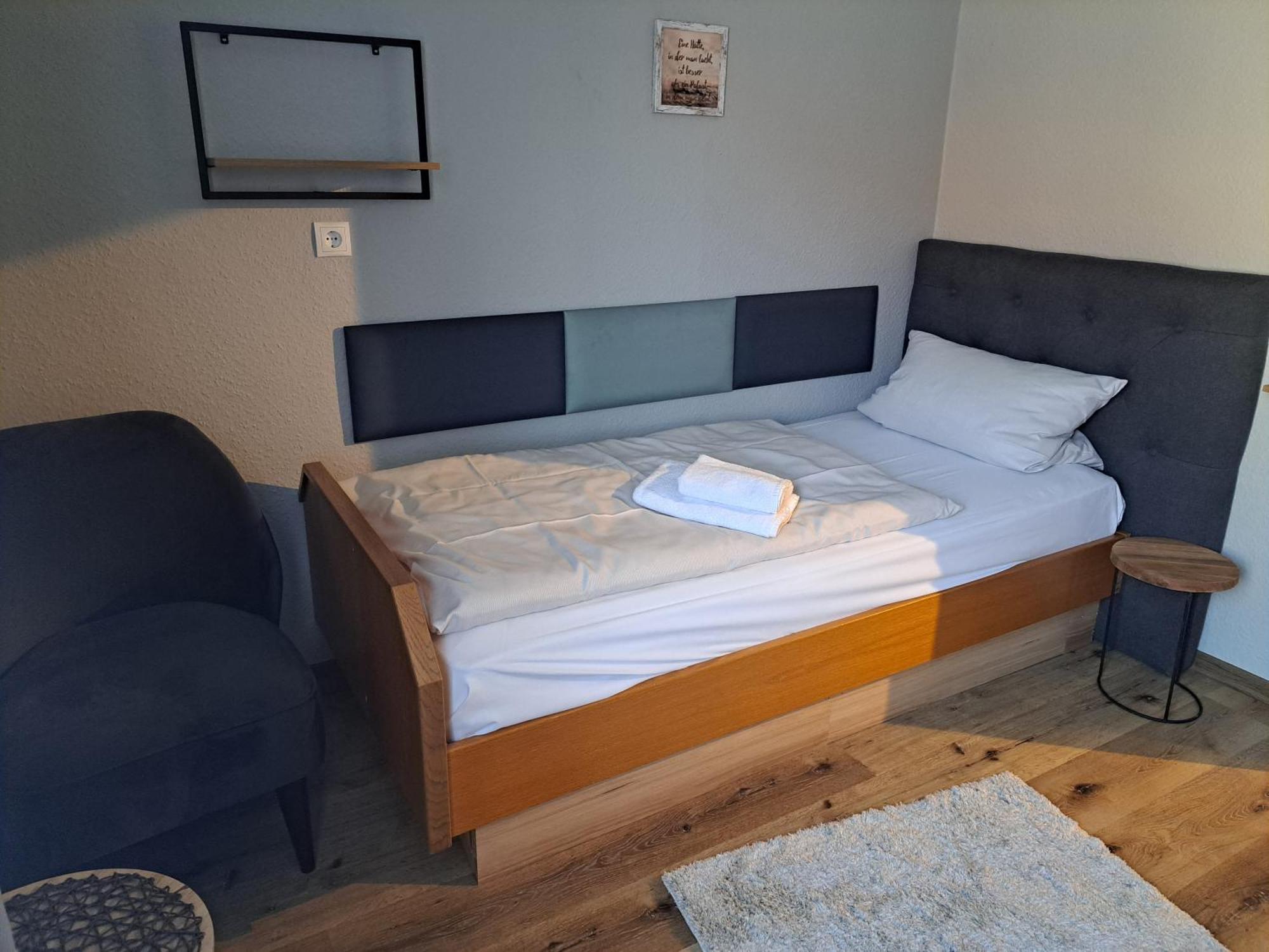 Gasthaus Sonne Gbr Trennfeld Екстериор снимка