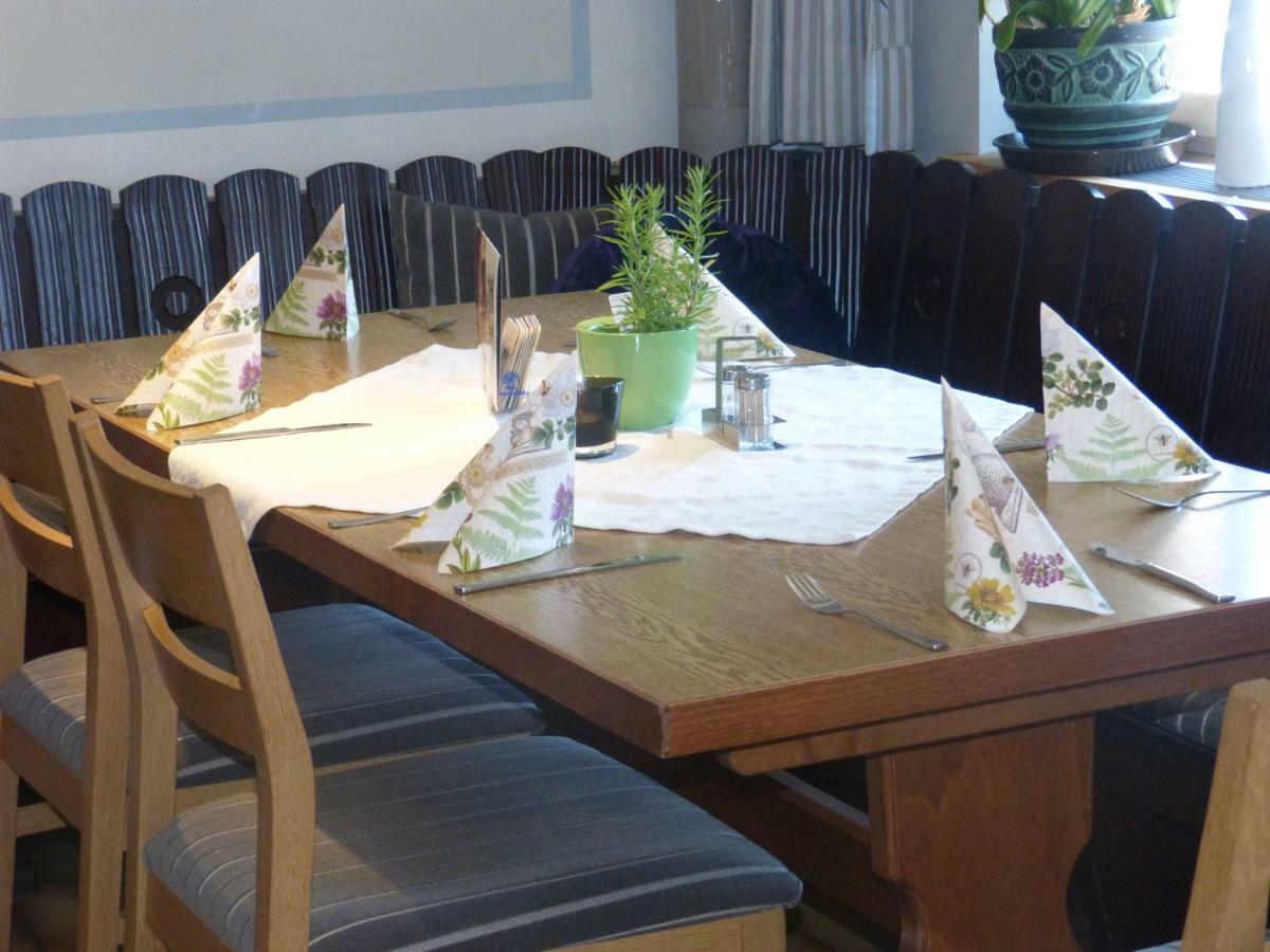 Gasthaus Sonne Gbr Trennfeld Екстериор снимка